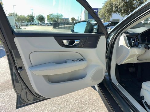 New 2026 Volvo V60 B5 Cross Country Plus w/ Climate Package image 10