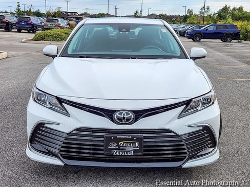Used 2023 Toyota Camry LE FWD image 4