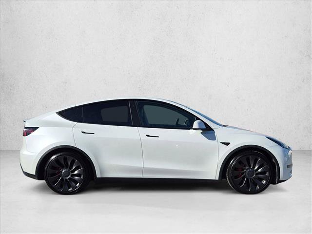 Used 2022 Tesla Model Y Performance AWD/4WD image 4