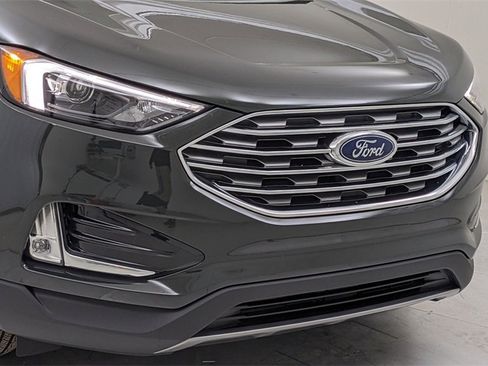 Certified 2022 Ford Edge SEL w/ Convenience Package image 40