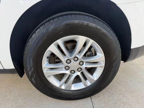 Used 2019 Buick Enclave Essence FWD image 74