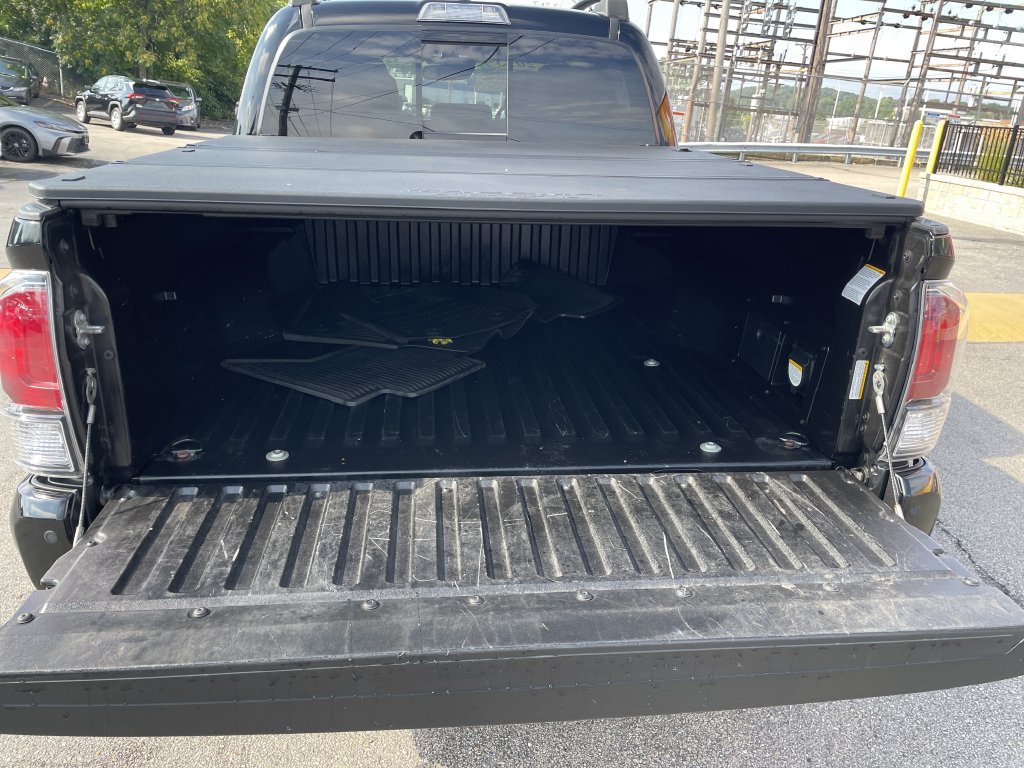 Certified 2023 Toyota Tacoma Limited AWD/4WD image 13