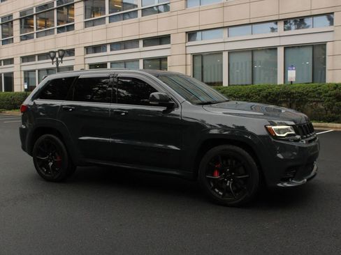 Used 2018 Jeep Grand Cherokee SRT AWD/4WD image 2