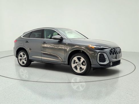 New 2026 Audi Q5 Premium Plus AWD/4WD image 3
