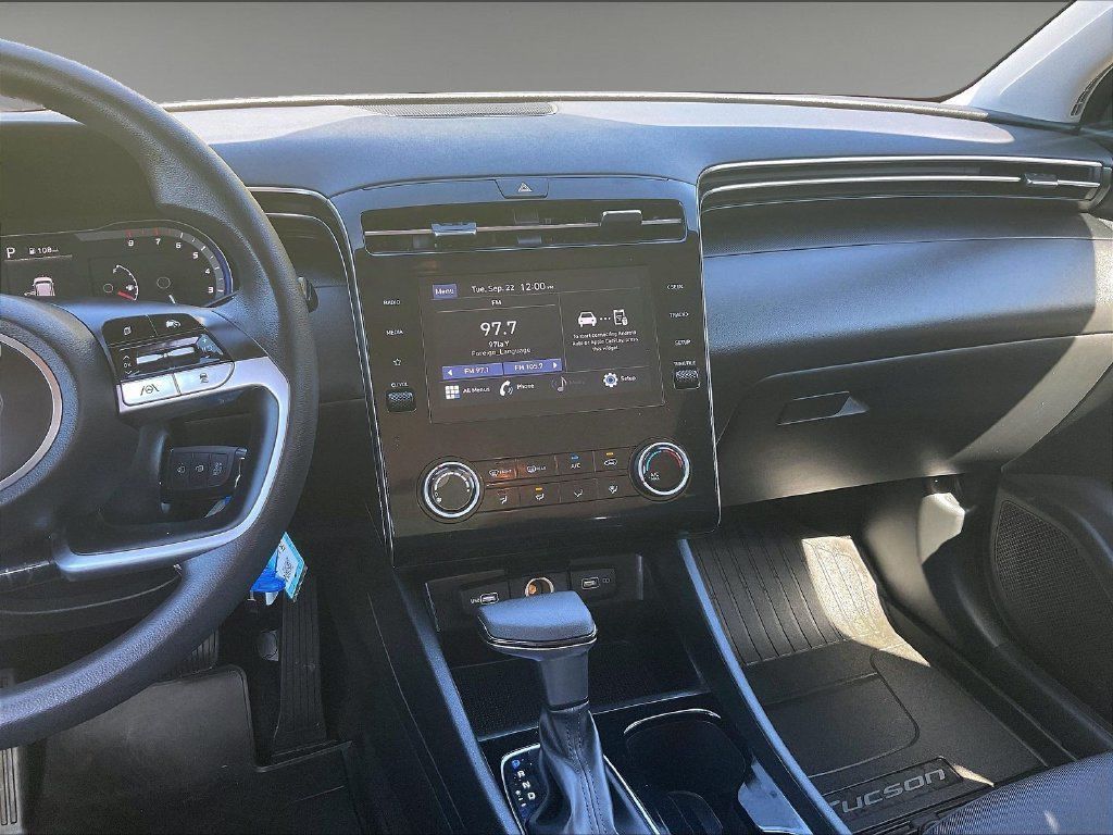 Used 2024 Hyundai Tucson SE AWD/4WD image 18