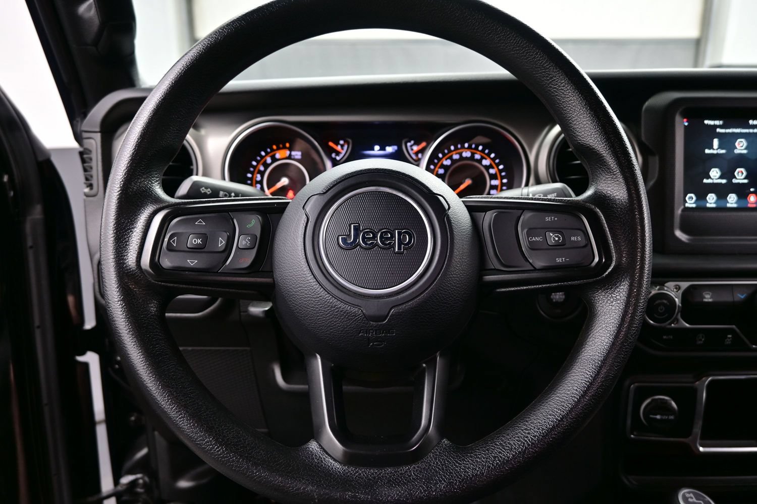 Used 2022 Jeep Wrangler Unlimited Sport AWD/4WD image 24