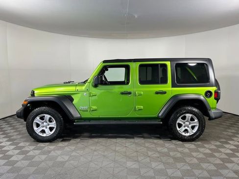 Used 2018 Jeep Wrangler Unlimited Sport S image 4