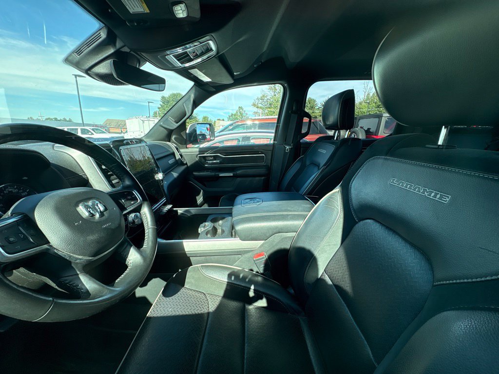Used 2021 RAM 1500 Laramie w/ Sport Appearance Package AWD/4WD image 6