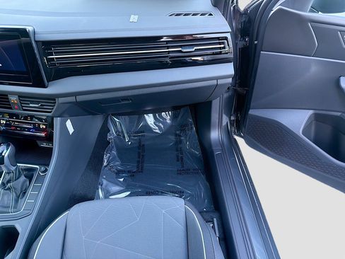 New 2026 Volkswagen Jetta Sport FWD image 17