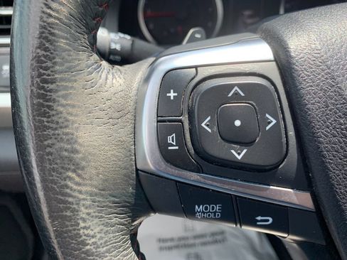 Used 2017 Toyota Camry SE FWD image 26