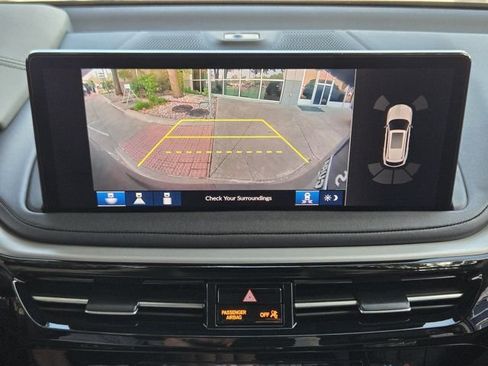 Certified 2025 Acura MDX FWD w/ Technology Package image 18