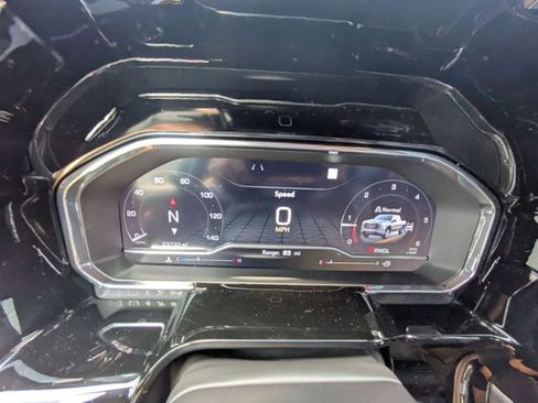 Used 2023 GMC Sierra 1500 Elevation AWD/4WD image 18