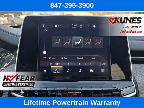 Used 2025 Jeep Compass Latitude image 43