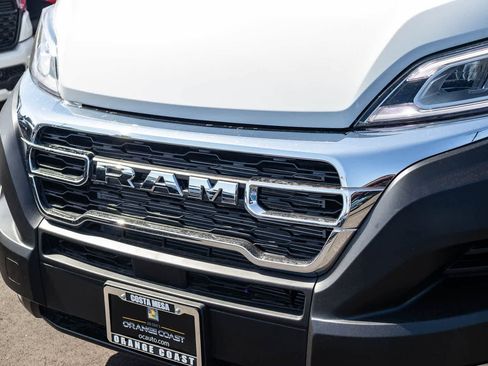 New 2026 RAM ProMaster 2500 w/ Quick Order Package 22G SLT FWD image 9