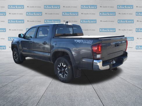 Used 2019 Toyota Tacoma TRD Off-Road AWD/4WD image 8