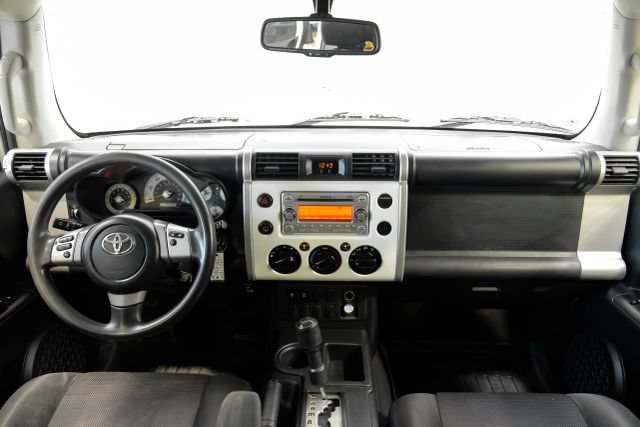 Used 2012 Toyota FJ Cruiser 2WD w/ Convenience Pkg image 19