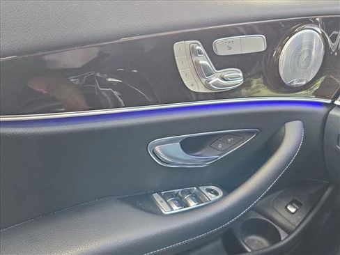 Used 2021 Mercedes-Benz E 350 Sedan image 15