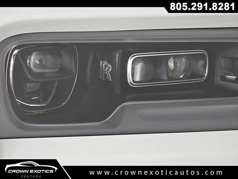 Used 2023 Rolls-Royce Cullinan AWD/4WD image 10