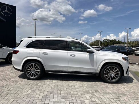 New 2026 Mercedes-Benz GLS 580 4MATIC image 6