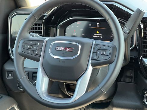 Certified 2025 GMC Sierra 1500 Elevation AWD/4WD image 13
