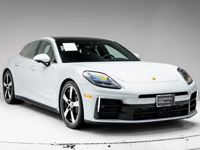 Certified 2025 Porsche Panamera 4 AWD/4WD image 32