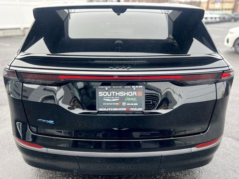 New 2024 Jeep Wagoneer Launch Edition image 7