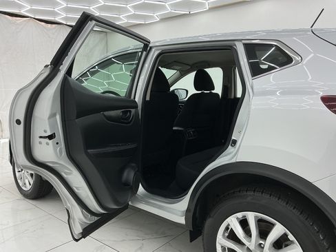 Used 2021 Nissan Rogue Sport S AWD/4WD image 22