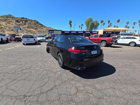 Used 2024 Mercedes-Benz C 300 Sedan image 9