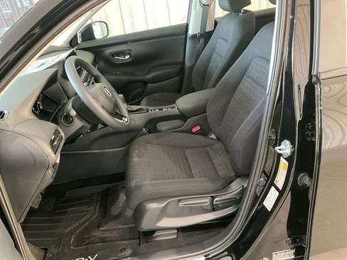 New 2026 Honda HR-V LX image 3