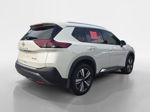 Certified 2023 Nissan Rogue SL AWD/4WD image 6