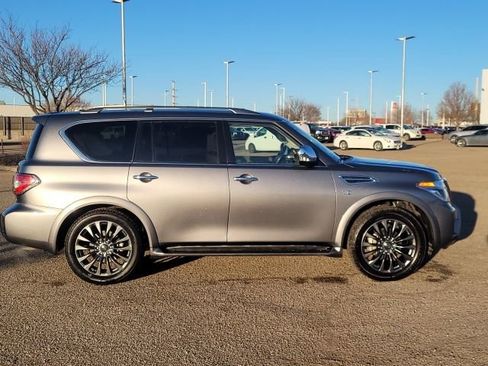 Used 2020 Nissan Armada Platinum image 5