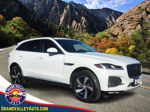 Used 2022 Jaguar F-PACE S image 1