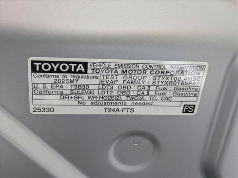 Certified 2025 Toyota 4Runner TRD Off Road image 23