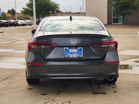 Certified 2025 Honda Civic Sport image 6