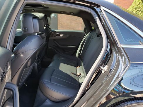 Used 2019 Audi A4 2.0T Premium AWD/4WD image 11