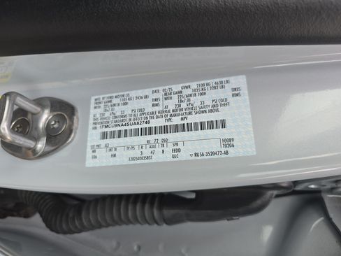 Used 2025 Ford Escape ST-Line Select AWD/4WD image 32