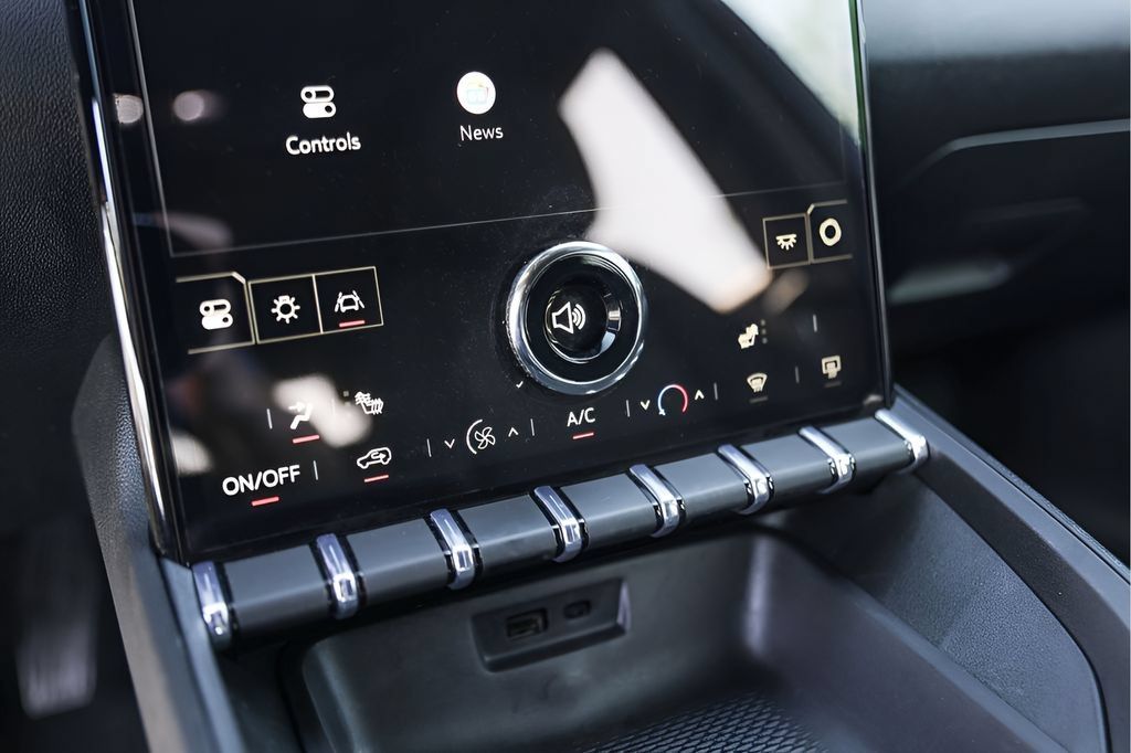 Used 2026 GMC Terrain Elevation w/ Technology Package II FWD image 21