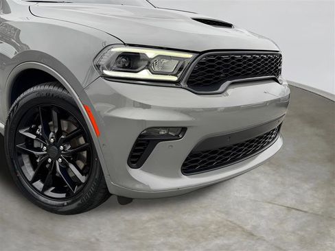 Used 2022 Dodge Durango R/T w/ Trailer Tow Group IV image 13