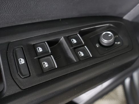Used 2019 Volkswagen Atlas SE AWD/4WD image 41