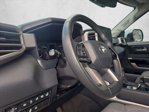 Used 2022 Toyota Tundra Limited image 10