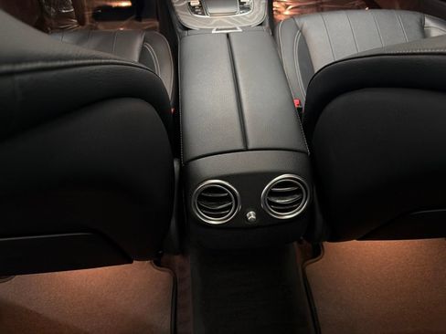 Used 2021 Mercedes-Benz E 350 Sedan image 23
