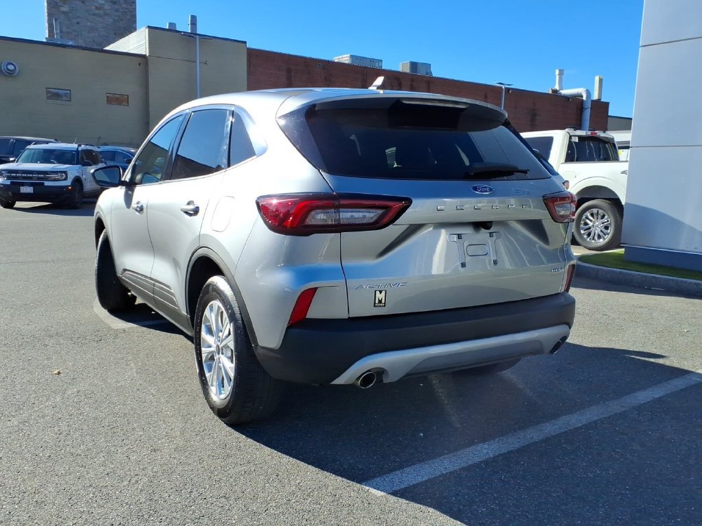 Used 2024 Ford Escape Active AWD/4WD image 7