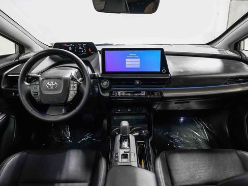 Certified 2026 Toyota Prius XLE FWD image 13