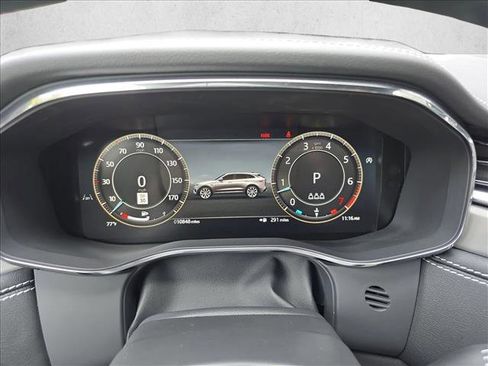 Certified 2025 Jaguar F-PACE R-Dynamic S image 20