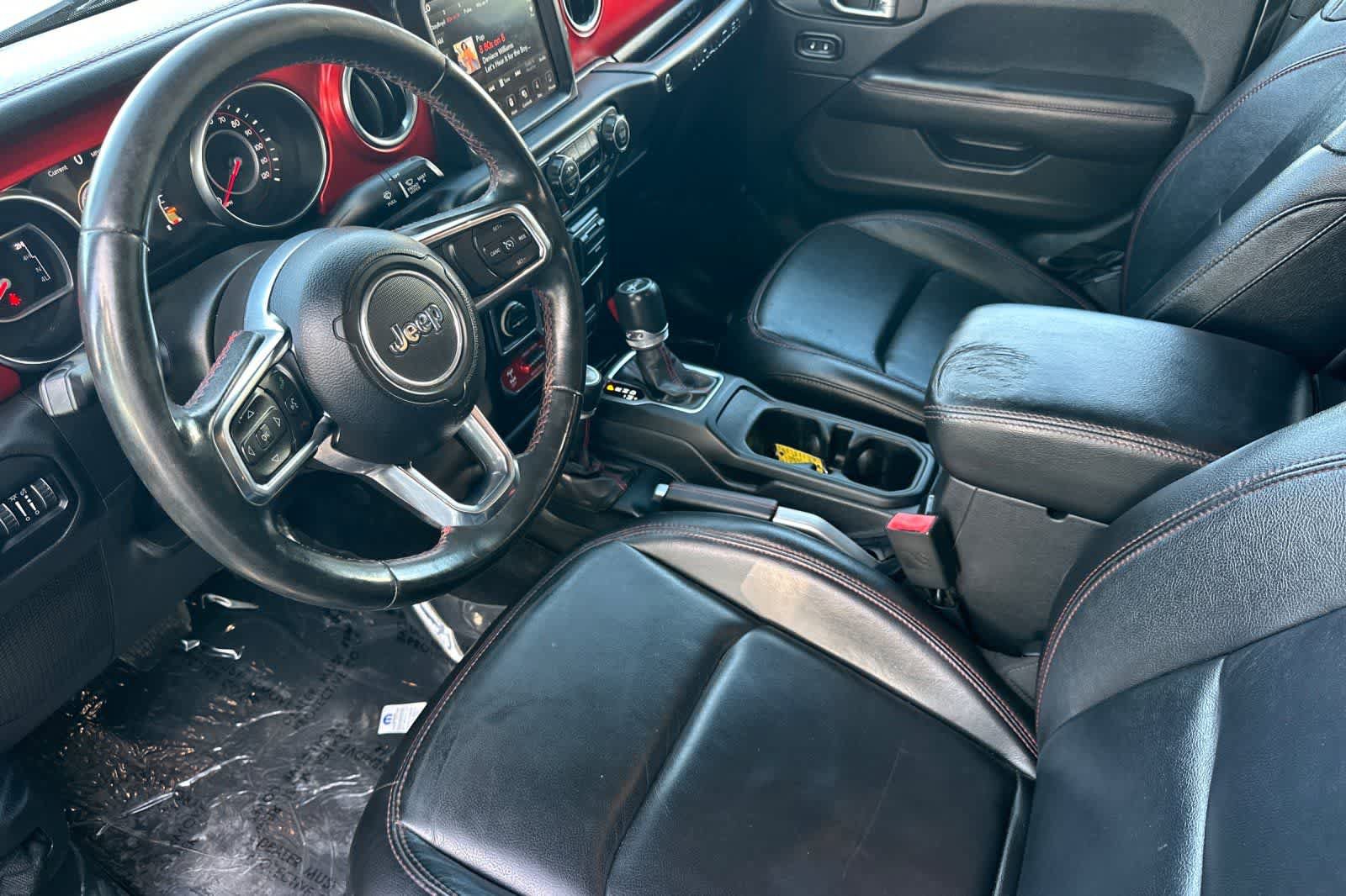 Used 2019 Jeep Wrangler Unlimited Rubicon AWD/4WD image 12