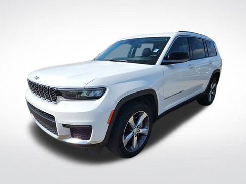 Used 2021 Jeep Grand Cherokee L Limited RWD image 3