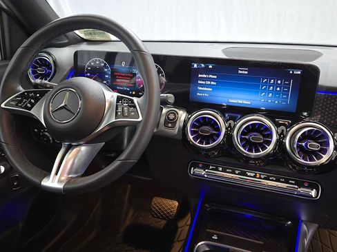 Certified 2026 Mercedes-Benz GLB 250 4MATIC image 12
