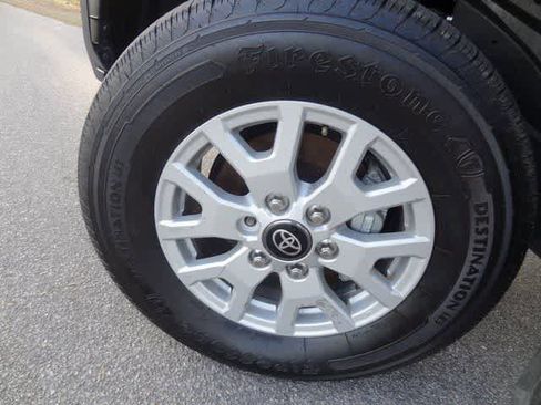 Used 2024 Toyota Tacoma SR5 image 34