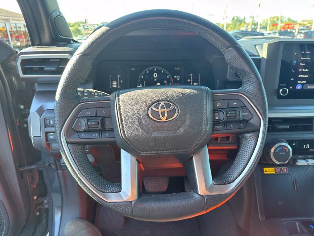 Used 2024 Toyota Tacoma SR5 w/ SR5 Upgrade Package AWD/4WD image 30