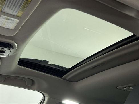 Used 2025 Subaru Outback Limited image 31